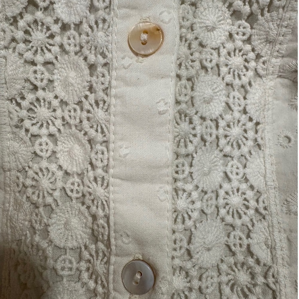 Sundance Eyelet Lace Blouse Medium White Swiss Dot Mock Neck EUC - Picture 9 of 9